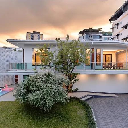 Purelux6 - 3Br Pool Villa